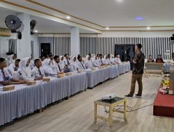 Bekali Pengetahuan Anggota Paskibraka, Kejari Sinjai Berikan Materi Pancasila