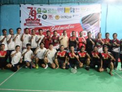 Sekda Sinjai Tutup Turnamen Bulu Tangkis Ukhuwah Cup II Tahun 2024