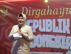 Indira Yusuf Ismail Disambut Hangat di Kakaktua III, Warga Berebut Momen Berfoto Bersama