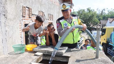 Polres Magelang Kota Salurkan Bantuan Air Bersih