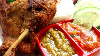 Hadir di Magelang, Bebek Kendil Lamongan Dengan Sambal Khas Jawa Timur
