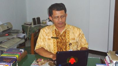 Menuangkan Ide Tulisan Inspiratif