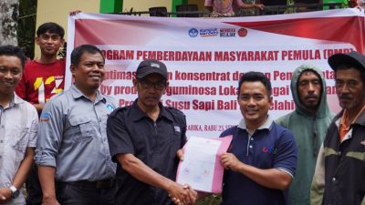 Dosen dan Mahasiswa UMSi Selenggarakan PKM-PM di Sinjai Barat
