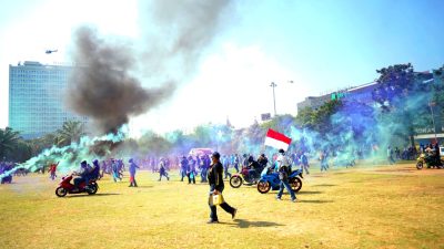 “Simpang Lima Semarang Rusuh”, Polda Jateng Terjunkan Pasukan Huru-Hara
