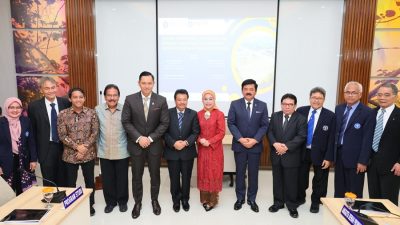 Menteri AHY Hadiri Ujian Terbuka Program Doktoral Dirjen PPTR, Ini Pesannya