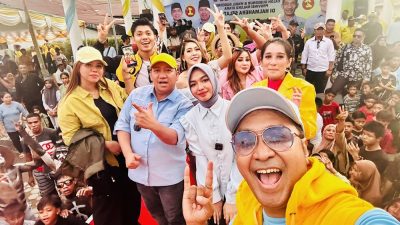 Kampanye Akbar di Halsel, Aliong Mus Bantu Warga Penderita Lumpuh
