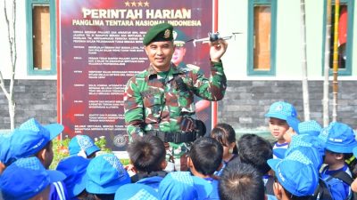Satgas Pamtas Yonarmed 11 Kostrad Terima Kunjungan TK Sion Nunukan
