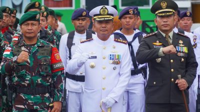Satgas Pamtas Yonarmed 11 Laksanakan Ziarah di TMP Jaya Sakti Nunukan
