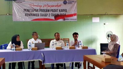 Laksanakan Program Kemnaker, Warga Kalinegoro Gelar Rembug Masyarakat