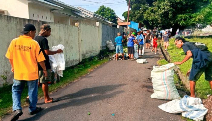 Gelar Baksos di Kelurahan Sasa, Ini Masalah yang Didapati DLH