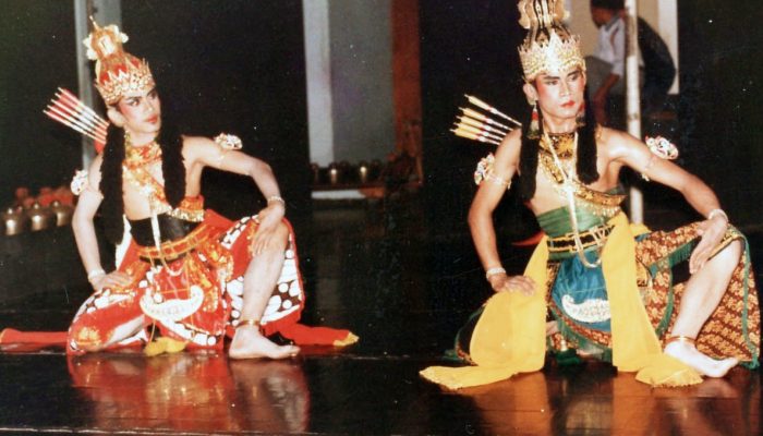 Keberadaan Tari Wireng Gaya Surakarta