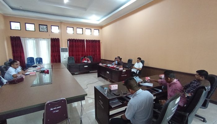 DPRD Sinjai Minta Pemda Sinjai Perbaiki DTKS, Asisten 1 Minta Komitmen Kades