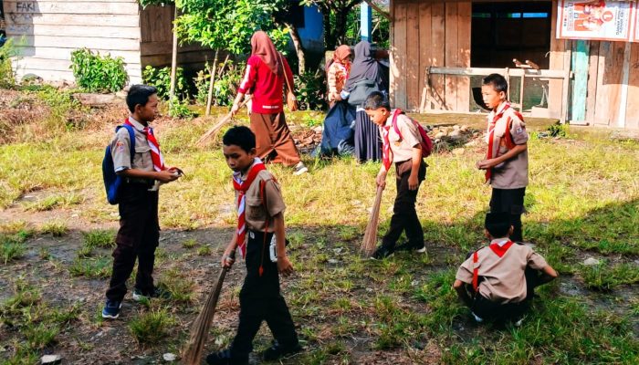 Peringati Hari Baden Powell, Pramuka Seluruh Sinjai Selatan Ikuti Gebrak
