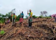 Peringati HUT ke-64, Satgas Pamtas Yonarmed 11 Kostrad Adakan Baksos dan Karbak di Saliku Malaysia