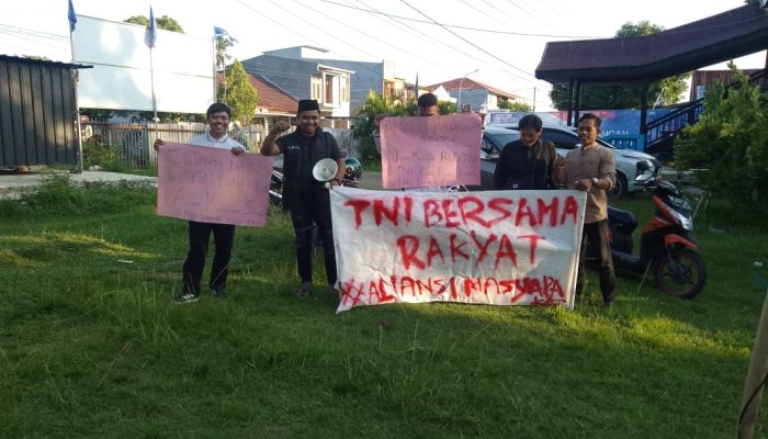 Aliansi Masyarakat Sinjai Demo Dukung RUU TNI