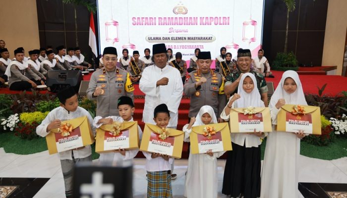 Safari Ramadan di Yogyakarta, Kapolri: Perkuat Sinergitas TNI-Polri, Ulama, dan Masyarakat