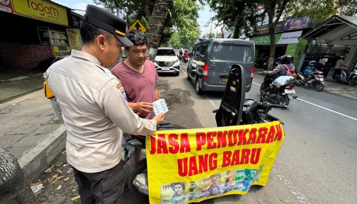 Cegah Peredaran Upal, Polres Kediri Sidak Lapak Jasa Penukaran Uang