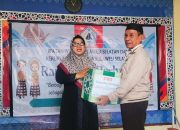 Peduli Sesama, IWSS Kota Ternate Berbagi Dengan Kaum Dhuafa