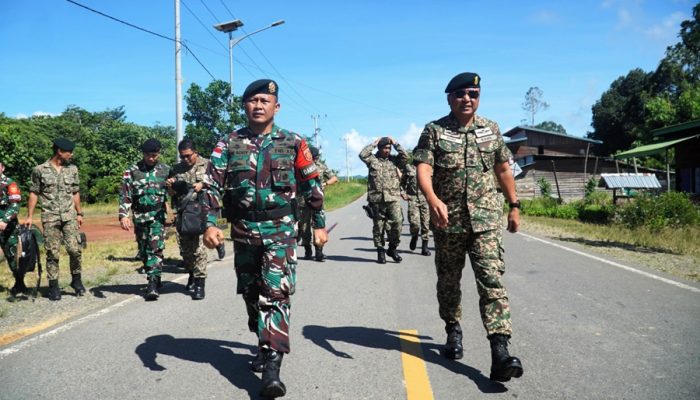 Satgas Pamtas Yonarmed 11 Kostrad dan Batalyon 3 RAMD Malaysia Sukses Gelar Patkor Seri I 2025