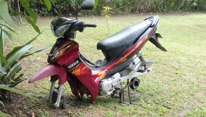 Parkir di Sekitar Sekolah, Ban Motor Siswa SMP Negeri 23 Sinjai Dipreteli
