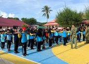 Satgas Pamtas Yonarmed 11 Kostrad Tanamkan Jiwa Kebangsaan Kepada Pelajar SD