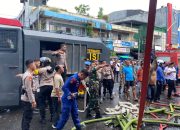 Polres Ternate Bantu Atasi Kebakaran di Gamalama