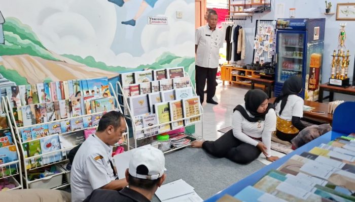 Rumah Baca Desa Salam Terima Tim Visitasi Lomba Perpustakaan Tingkat Jateng