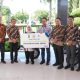 Bupati Sinjai Terima Bantuan Motor Sampah dari Bank Sulselbar ‎ ‎