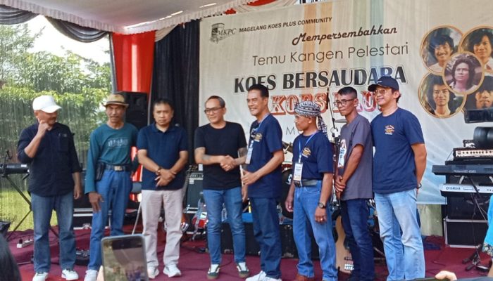David Koeswoyo Kukuhkan MKPC Magelang Raya di Borobudur