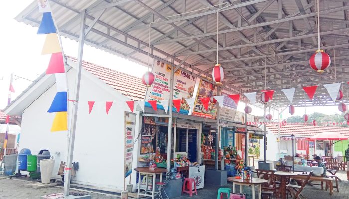 Penuh Semangat Nasionalisme, Pedagang dan Agen Tiket Percantik Area Terminal Tidar Kota Magelang