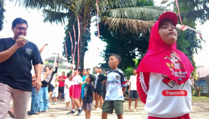 Meriahkan Agustusan dan Lestarikan Tradisi, Pemuda JOS Gelar Lomba Makan Kerupuk