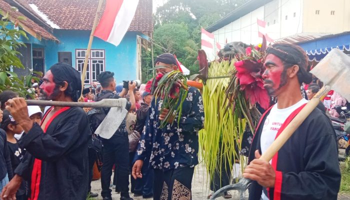 Meriah, Saparan Sedekah Bumi Desa Soroyudan Tegalrejo