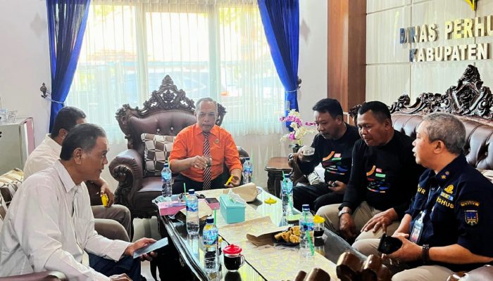 Demi Kemaslahatan, Parkir Bus di Terminal Bakalan Krapyak Perlu Ditata