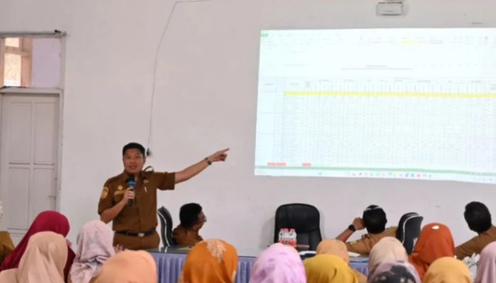 Disdik Sinjai Minta Sekolah Genjot Pencapaian Nilai Rata-Rata Ujian