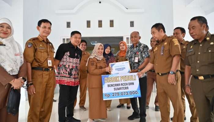 Disdik Sinjai Peduli, Salurkan Bantuan Rp279 Juta untuk Korban Bencana Aceh dan Sumatra