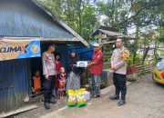 Polsek Sinjai Tengah dan SMSI Sinjai Salurkan Paket Sembako kepada Warga Kurang Mampu