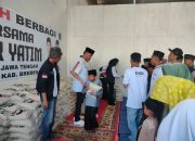Menebar Solidaritas di Ujung Ramadan: ‘Gajah Berbagi’ PSI Brebes Salurkan 1.000 Paket Sembako untuk Anak Yatim