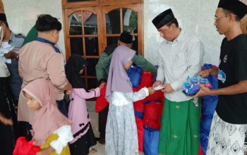 Redam Gejolak Harga Pangan di Brebes, 12 Ton Beras ‘Ridhohul Khukam’ Mendarat di Luwungragi