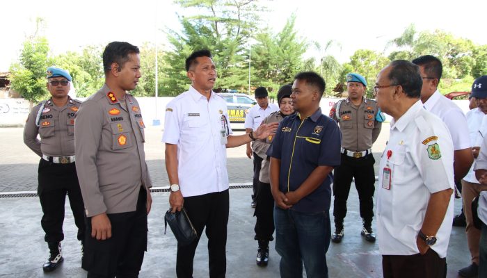 Sidak SPBU dan SPBE, Kapolres Sumenep Tegaskan Stok Aman