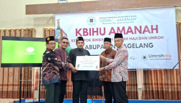 KBIHU Amanah Beri Bantuan Kepada PCM di Kabupaten Magelang