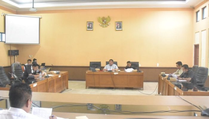 Komisi II DPRD Sinjai Gelar Raker Bersama OPD, Bahas Transparansi Pengelolaan APBD