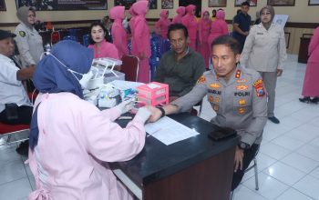 Sambut Hari Bhayangkara ke-80, Polres Blitar Kota Gelar Bakti Kesehatan