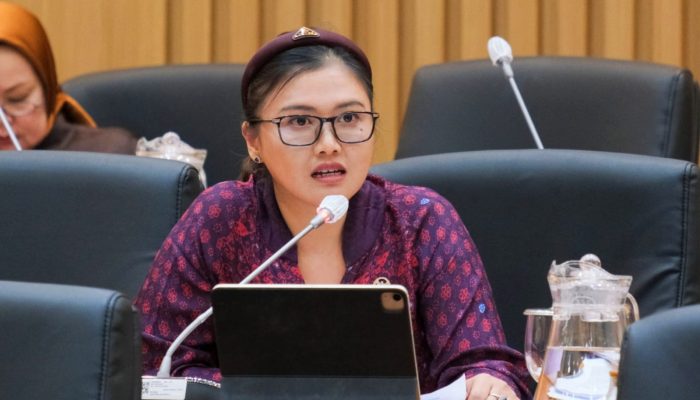 Vita Ervina Desak Pemerintah Percepat Kemandirian Farmasi Nasional